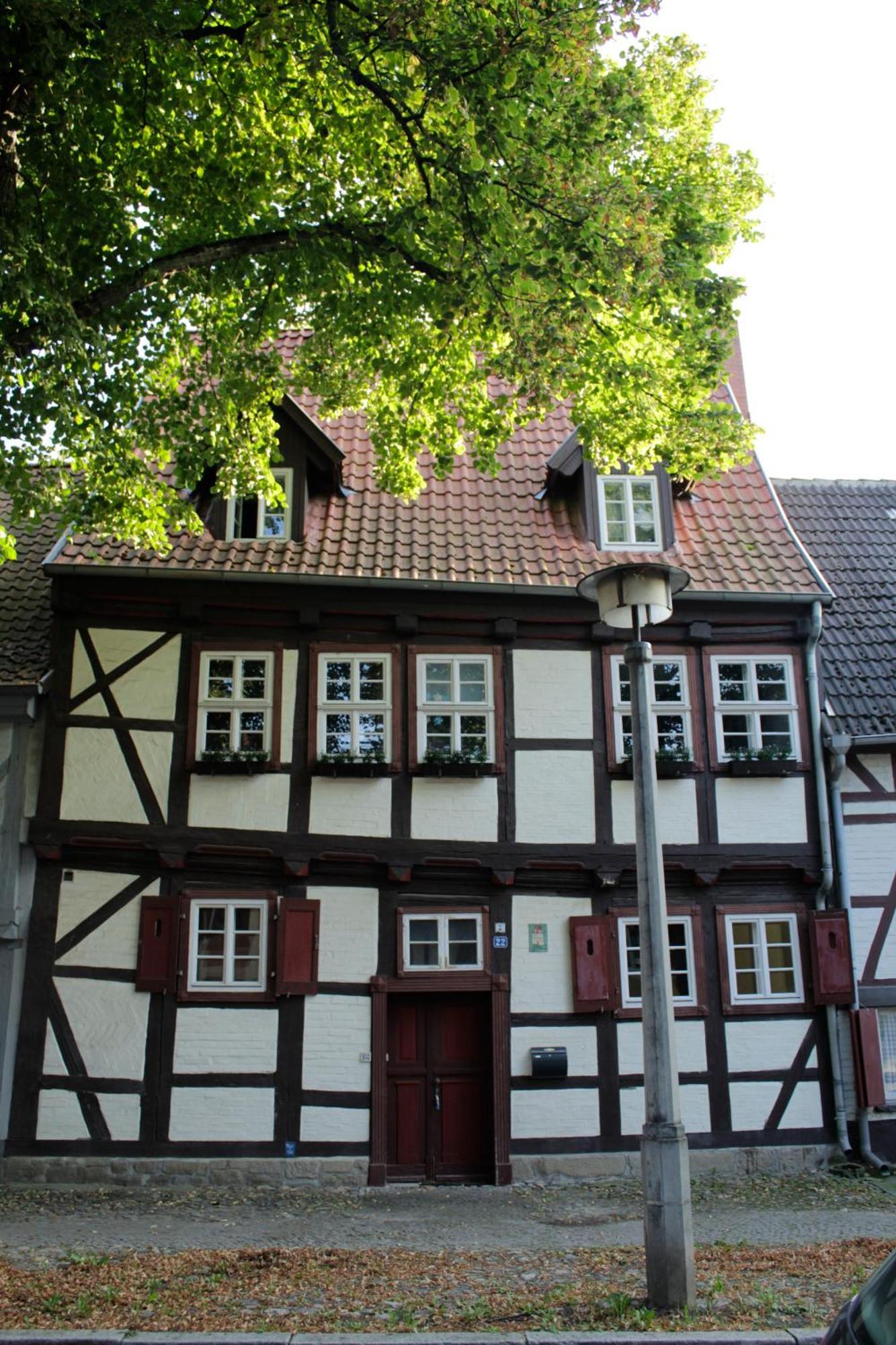 Urban22 - Ferien Im Denkmal Appartement Quedlinburg Buitenkant foto