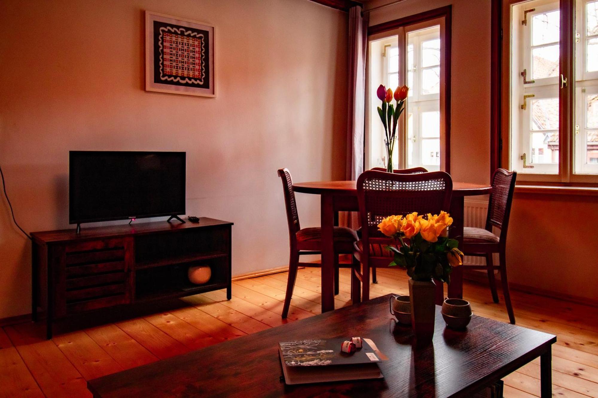 Urban22 - Ferien Im Denkmal Appartement Quedlinburg Buitenkant foto